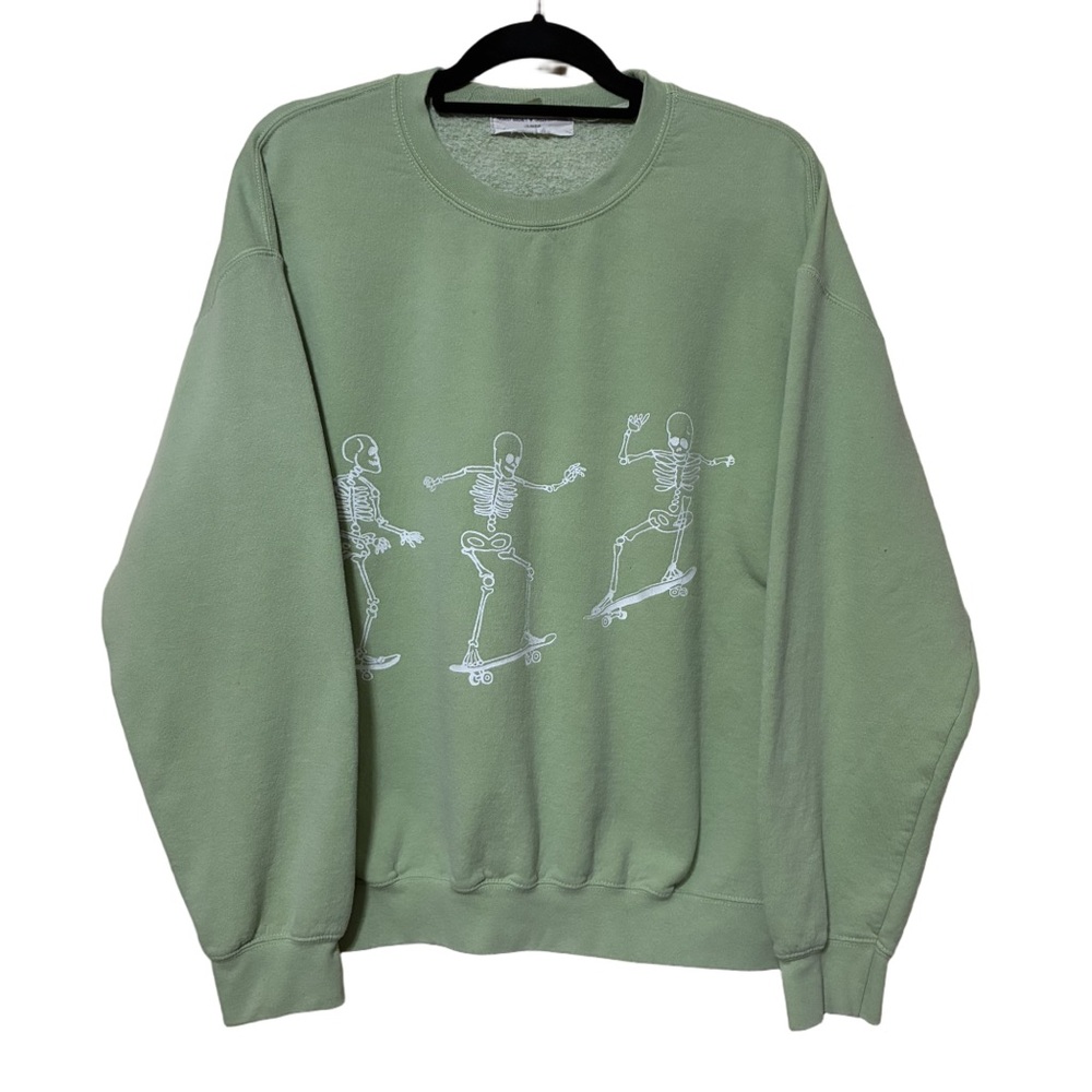 Project Social T UO Skull Skating Sweatshirt Women’s S Green Oversized Crewneck